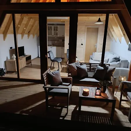 Olympic House * Lilaci