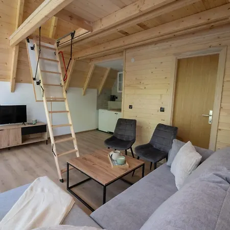 Olympic House * Lilaci